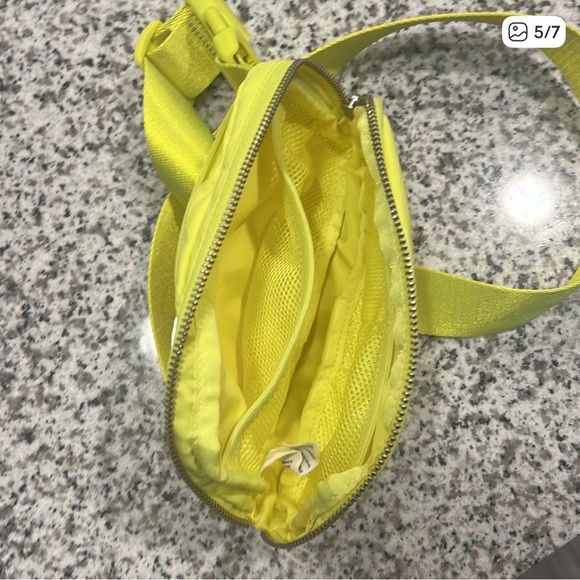 lululemon athletica Neon Yellow Waist Pack - Picture 3 of 3